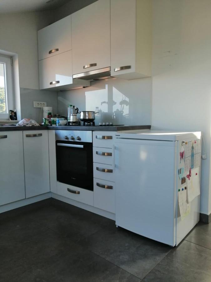Apartman Dunatov Preko Exteriör bild