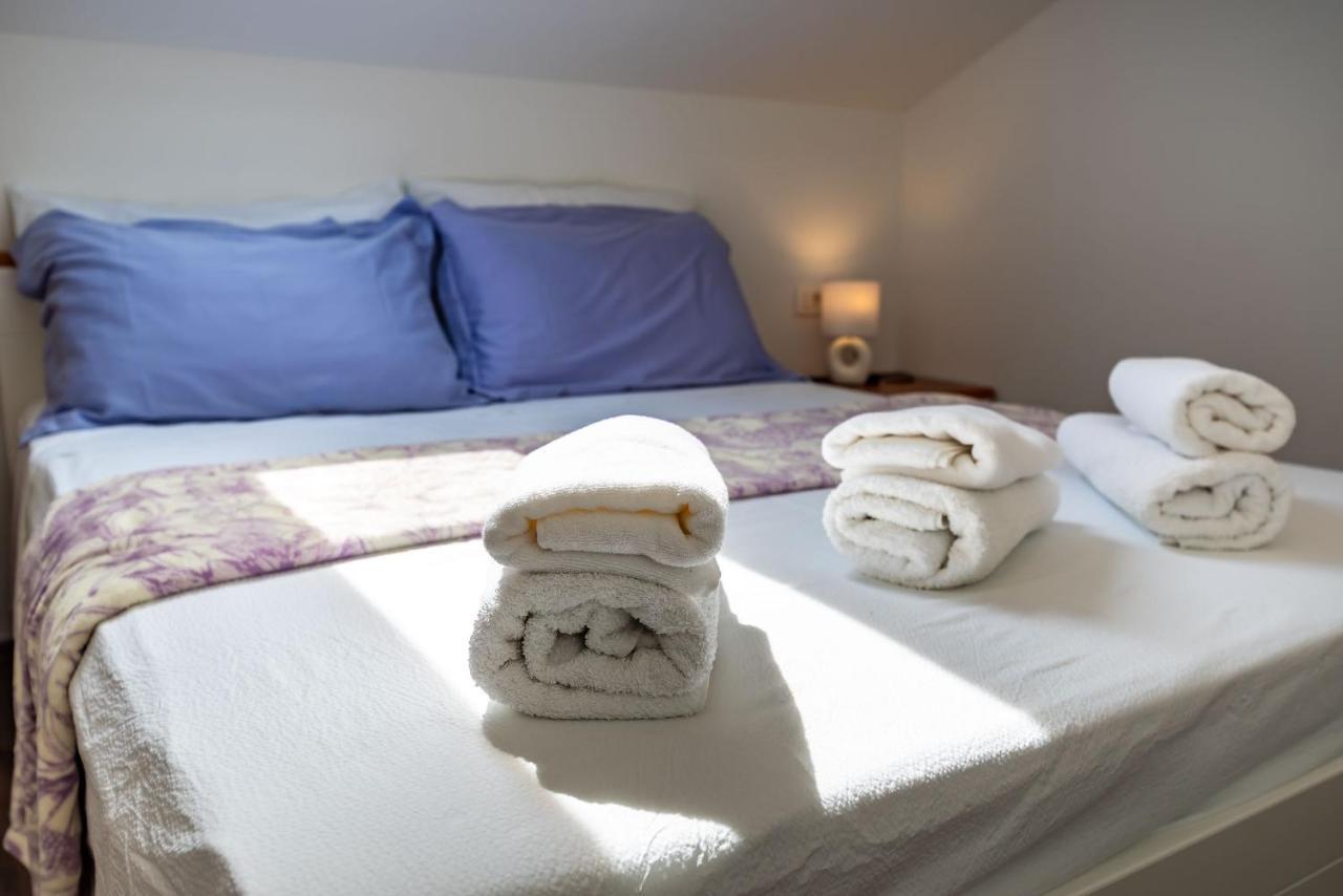 Apartman Dunatov Preko Exteriör bild