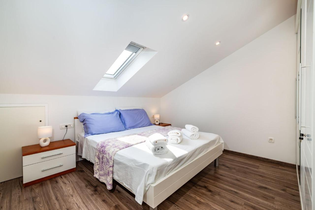 Apartman Dunatov Preko Exteriör bild